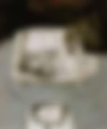 Toy coach (preview)
