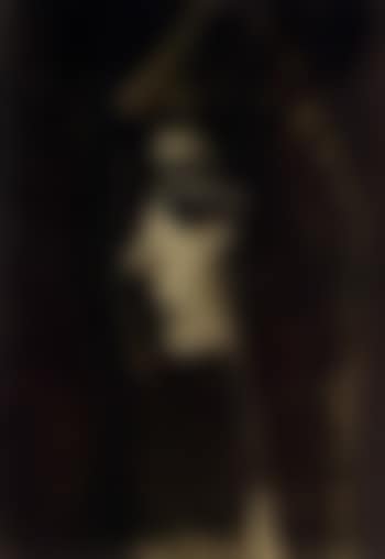 Espagnole de profil (preview)