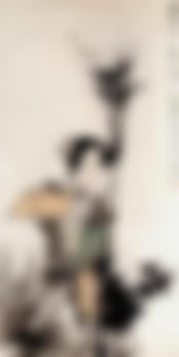 Lady holding fan (preview)