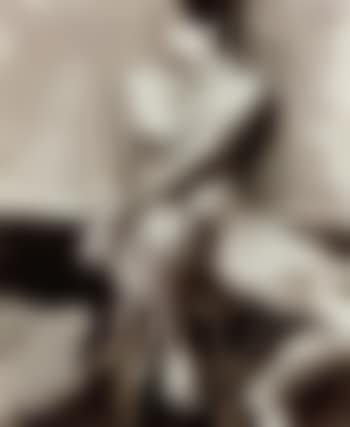 Nude (preview)