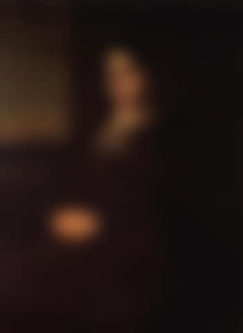 Portrait of woman (preview)