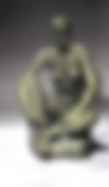 Seated nude (preview)
