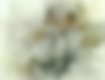 Flower girls (preview)