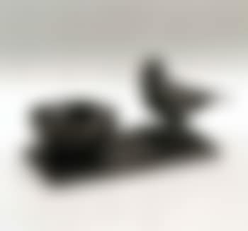 Coupelle et oiseau (preview)