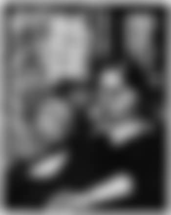 Seated woman (preview)