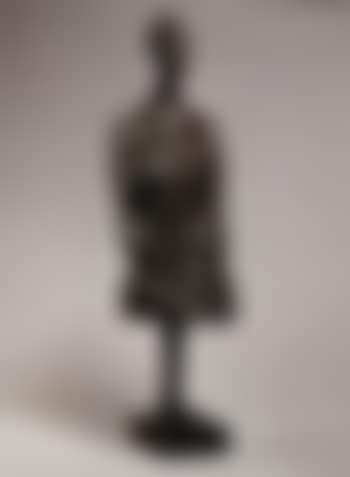 Grande femme assise, Annette (preview)
