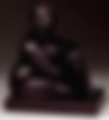 Seated woman (preview)