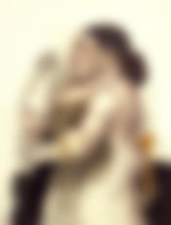 Woman in profile (preview)