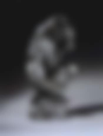 Crouching figure with an ewer (preview)