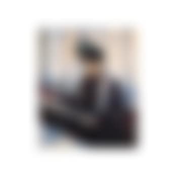 Femme au cafe (preview)