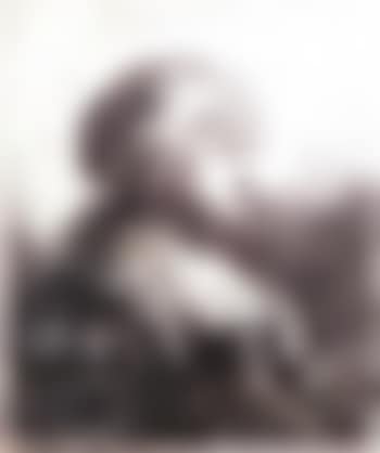 Saskia with pearls in her hair (preview)