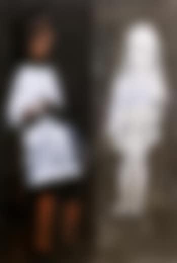 Christabel and her image (preview)