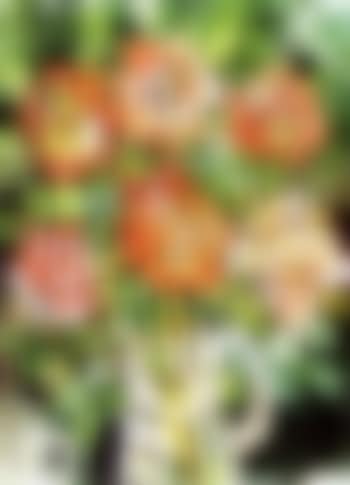 Royal red roses in a glass mug (preview)