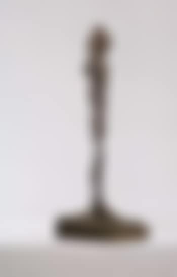 Figurine debout (preview)