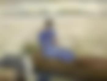 Woman in punt (preview)