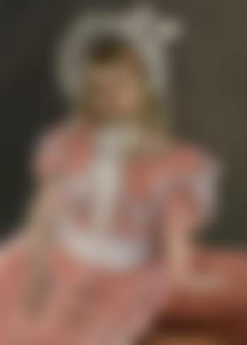 Sara seated, leaning on her left hand (preview)