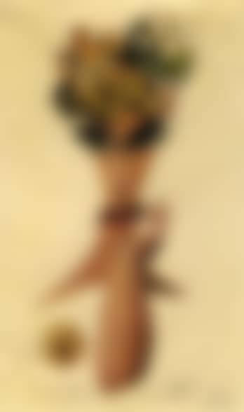 Flower woman with cat's eyes (preview)