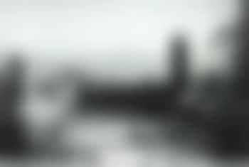 Roman ruin and woman (preview)