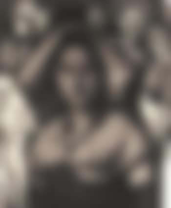 Italian woman (preview)