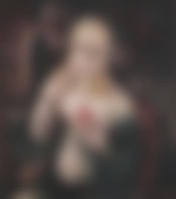 Woman making herself beautiful (preview)