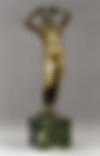 Woman, possibly represent a niobid (preview)
