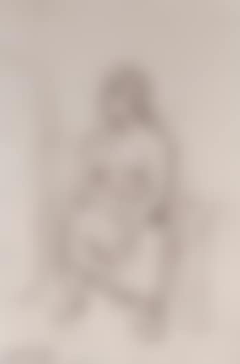 Seated woman (preview)