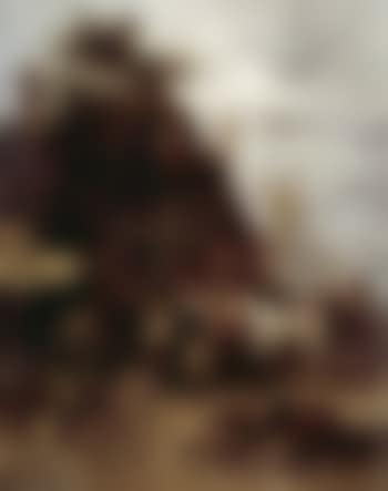 Outside the tavern (preview)