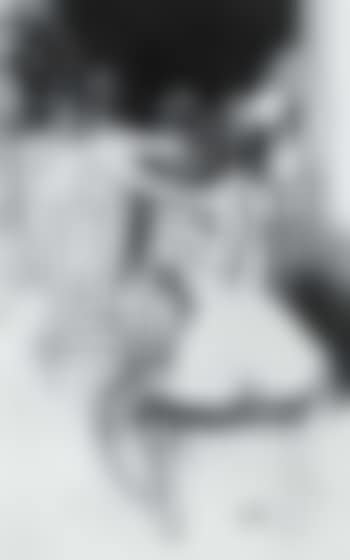 Woman with mirror (preview)