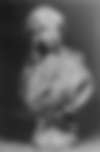 Young woman with long ringlets and bonnet (preview)