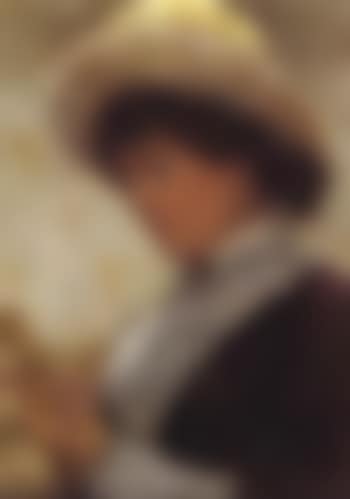 Portrait of Alice Wright reading (preview)