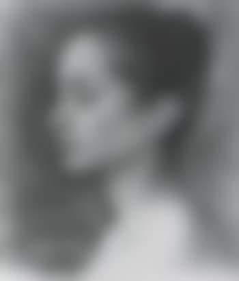 Woman's head in profile (preview)