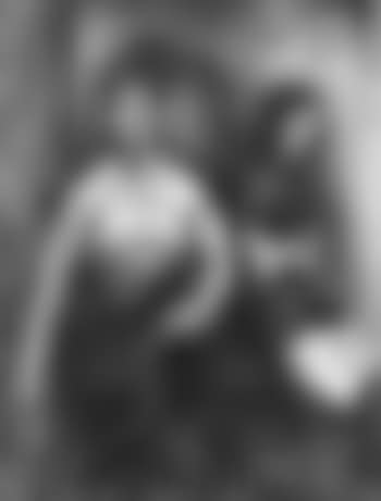 Two women (preview)