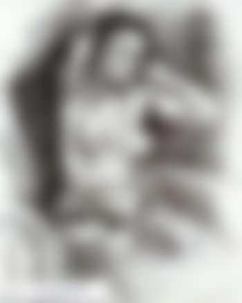 Femme se recoiffant (preview)