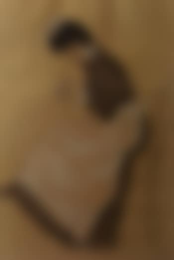 Liza (preview)