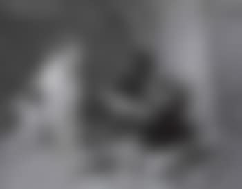 Singe dessinant un chien (preview)