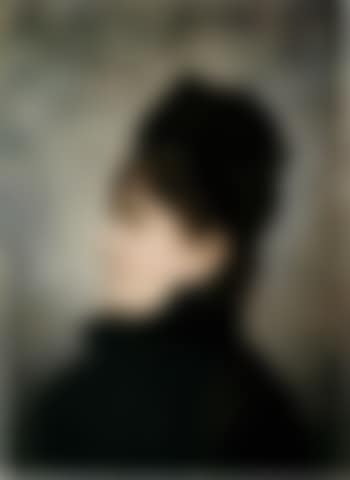 Portrait of lady in black (preview)