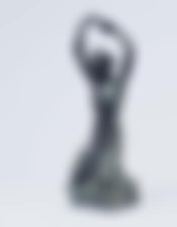 Kniende - Kneeling female nude (preview)