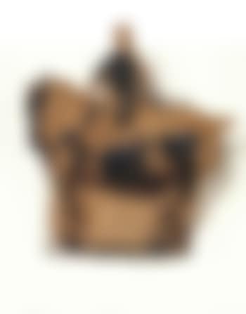 Cavaliere (preview)