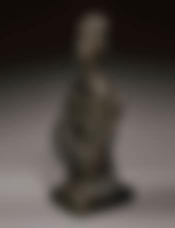 Buste de femme aux bras croises, Madame Tele (preview)