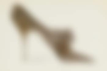 Gold shoes, Minnie F (preview)