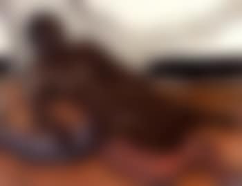 Femme malgache allongee (preview)
