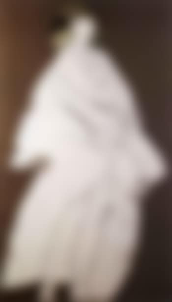 Helen (preview)