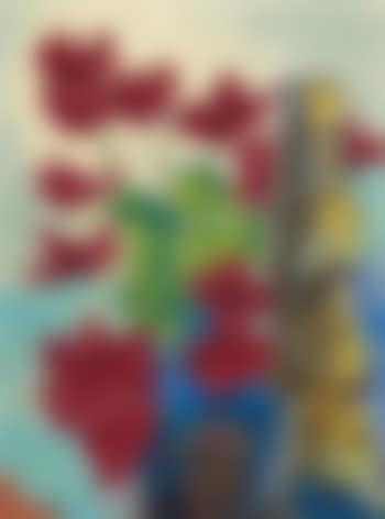 Alpenveilchen und eine stehende asiatische Figur (preview)