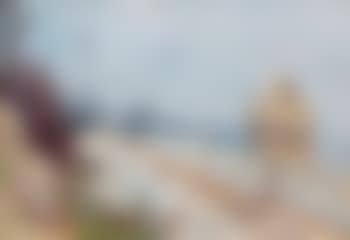 La route vers le village dans la neige (preview)