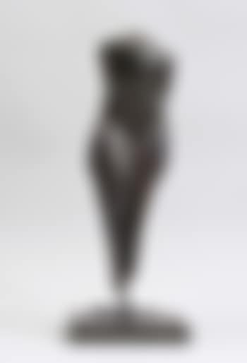 Femme nue debout (preview)