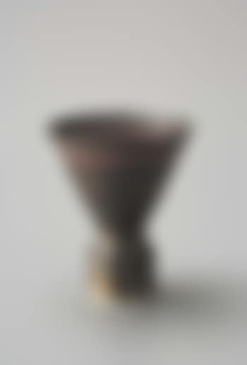 Conical vase (preview)
