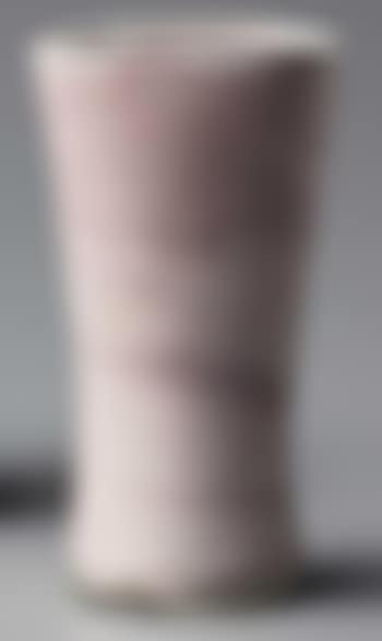 Beaker vase with oval lip (preview)