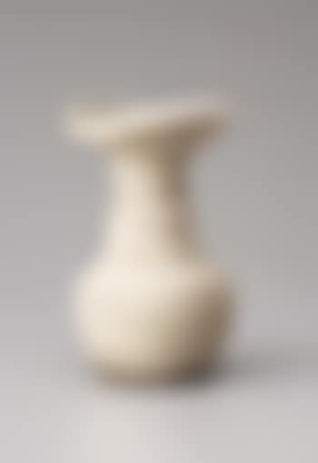 Vase with flaring lip (preview)