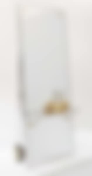 Mirror with integrated shelf and three vessels (preview)