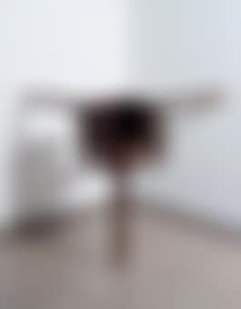 Corner Table (preview)